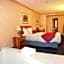 The Glengate Hotel & Suites
