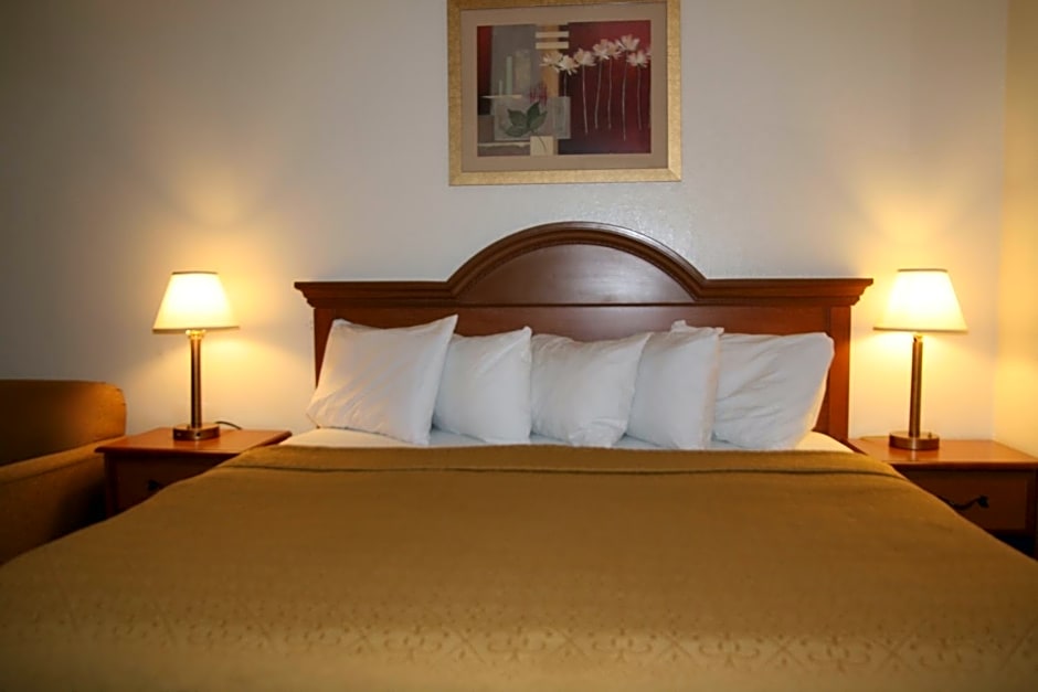 Motel 6-Oklahoma City, OK - Bricktown