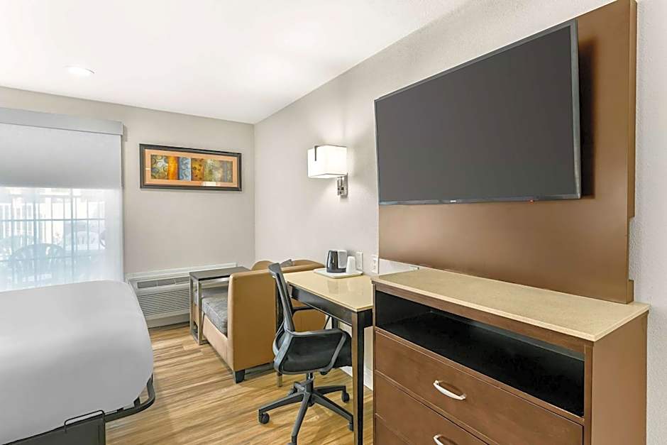 Quality Inn & Suites Sacramento Downtown Area