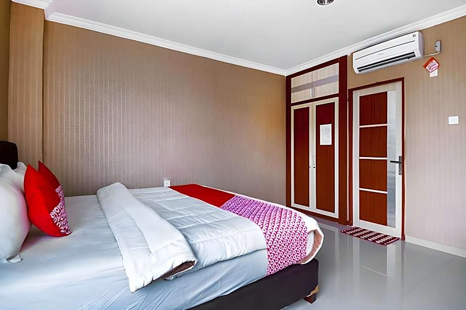 Collection O 3431 Hotel Alpha Bandara