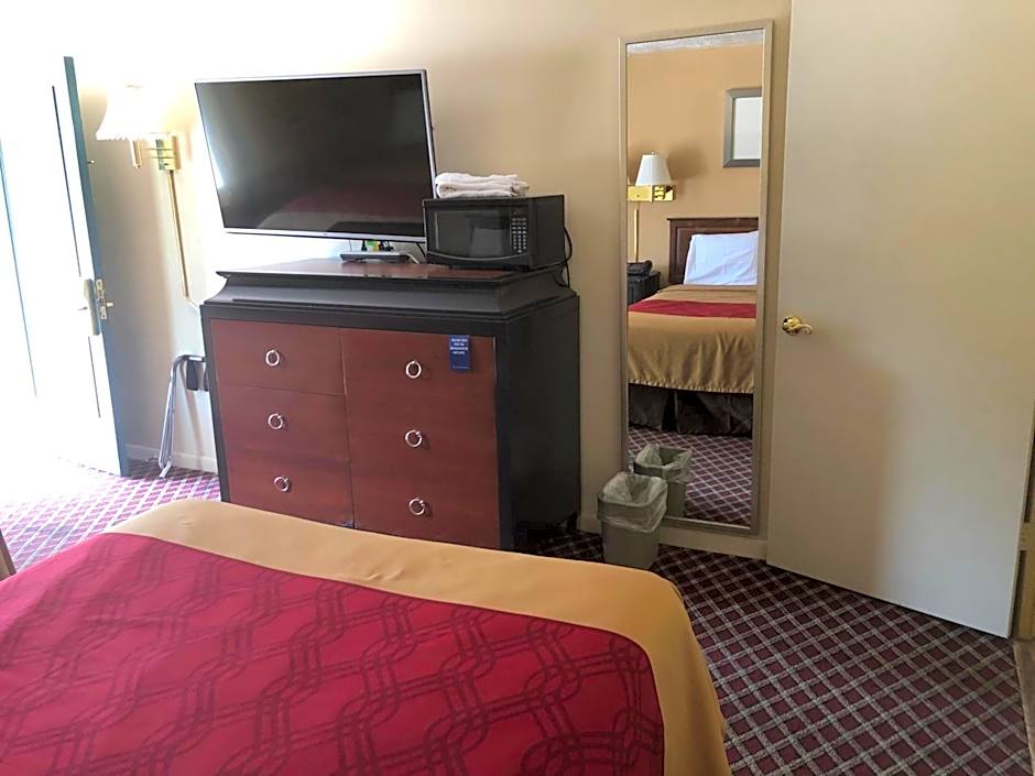Rodeway Inn