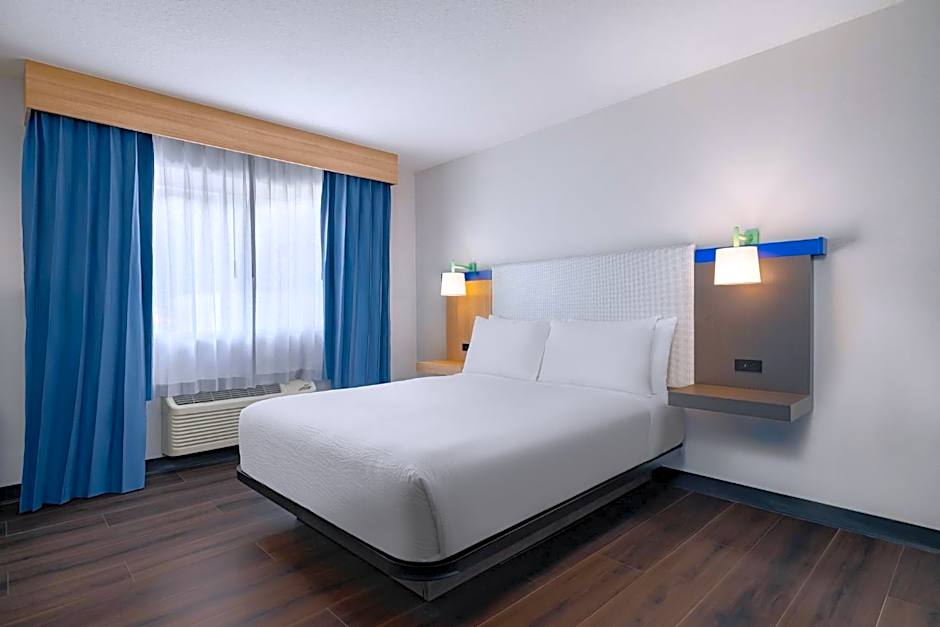 Garner Hotel Boise Airport By IHG