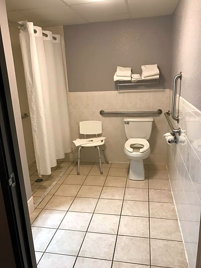 AmericInn by Wyndham Ankeny/Des Moines