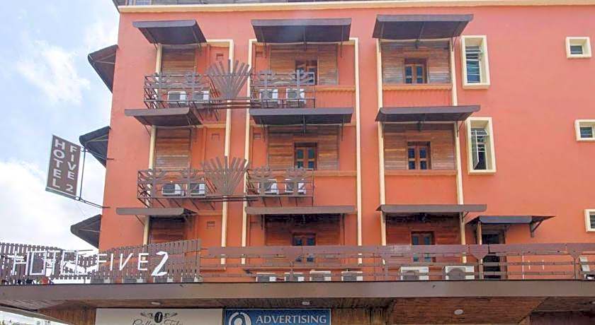 OYO 210 Hotel Five 2