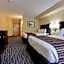 Country Inn & Suites by Radisson, Niagara Falls, ON