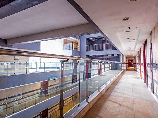 Guangzhou Jiadong Hotel Apartment (Zhujiang New Town Immigrant Physical Examination Center Branch)