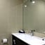 Carlyle Suites & Apartments