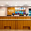 Hampton Inn & Suites Chicago/St. Charles