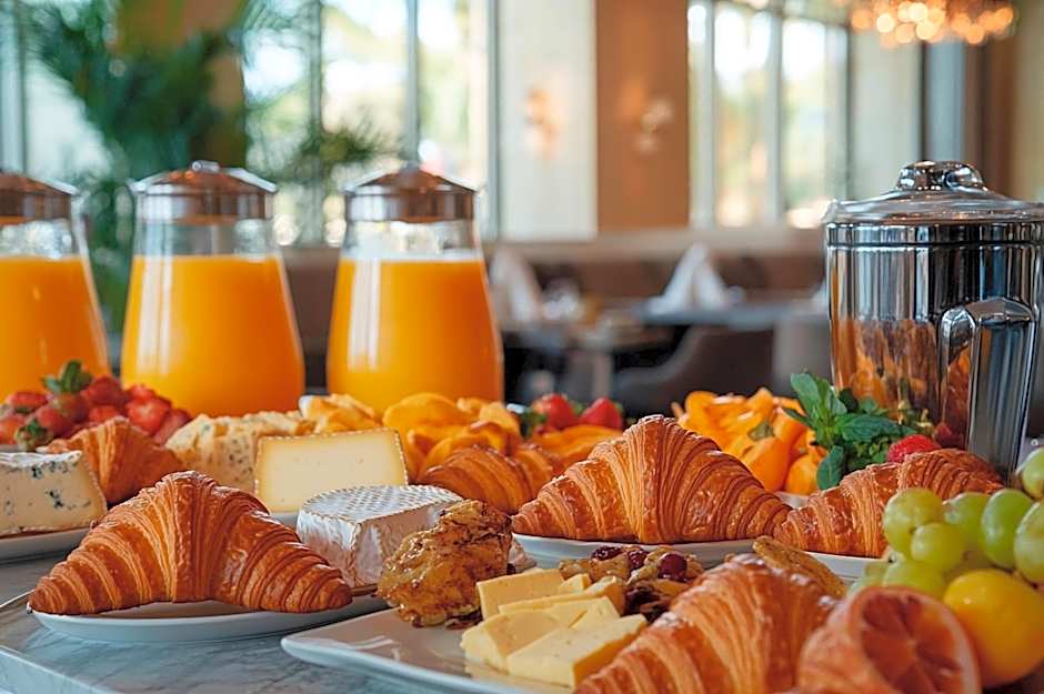 Hotel Calysea Tropea - Breakfast & Brunch Until 13-00 Included - Free Private Parking