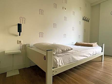 Bed in 7-Bed Mixed Dormitory Room