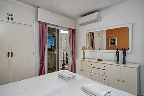 Las Adelfas flat with pool in La Cala Ref 83