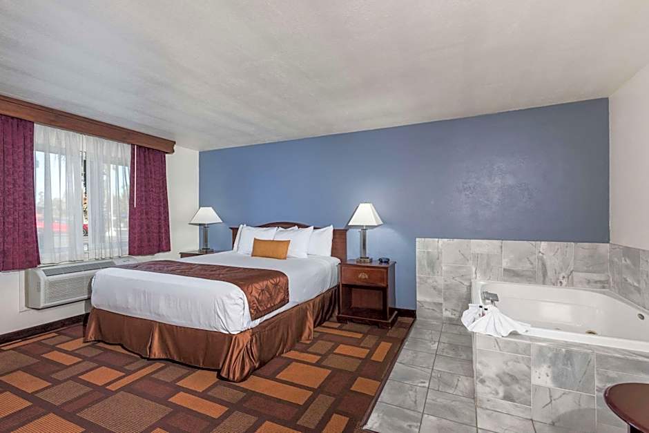 Days Inn & Suites by Wyndham Lodi