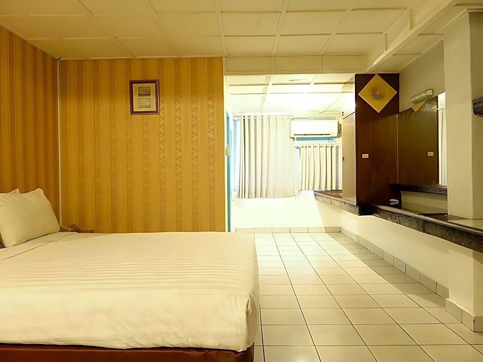 Hotel Martani