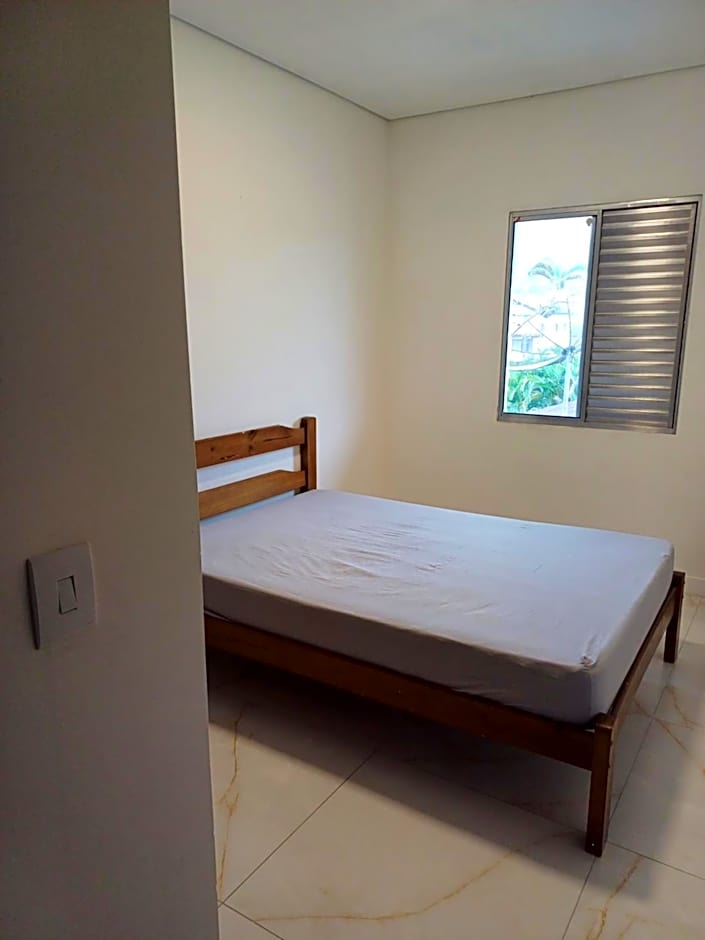 Apto 200m da praia Perequê Açu