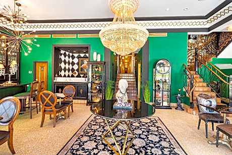 Cavalier South Beach Hotel