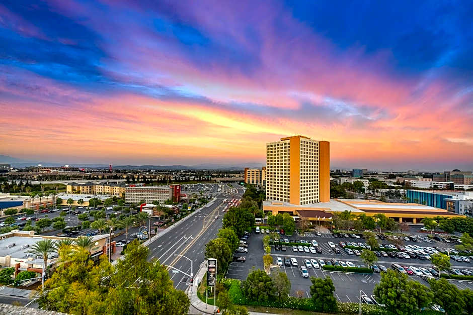 Hotel Fera Anaheim, a DoubleTree by Hilton