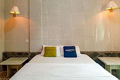 Urbanview Resort Syariah Batu Hijau Cilember Puncak