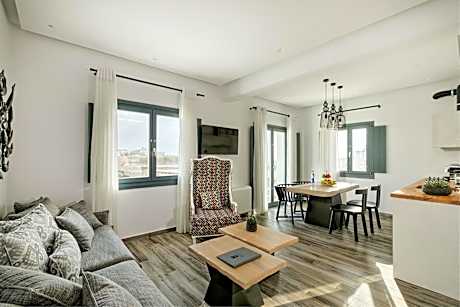 Three Bedrooms Villa with outdoor Jetted Tub