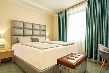 NP Hotel Königshof