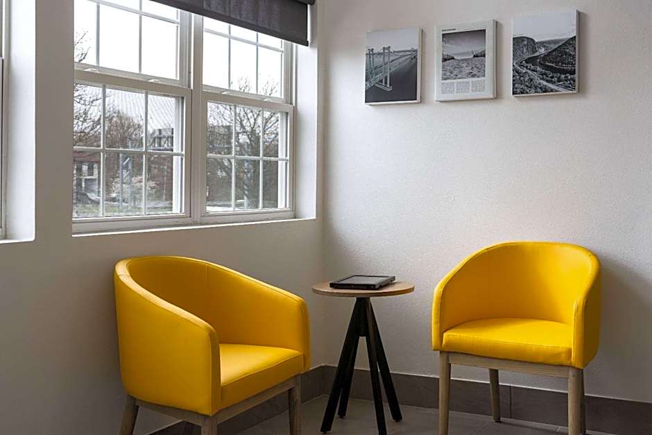 Microtel Inn & Suites By Wyndham Dover