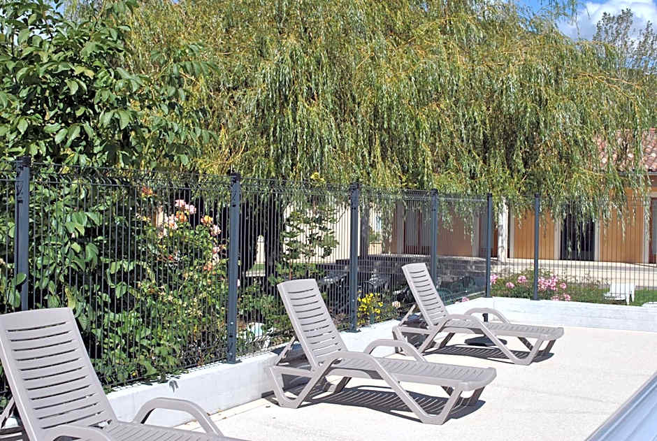 Le Hameau des Sources by Ateya