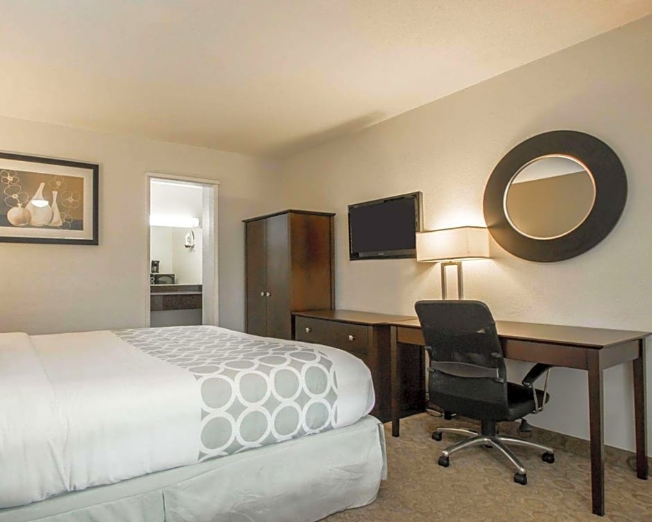 Rodeway Inn Convention Center