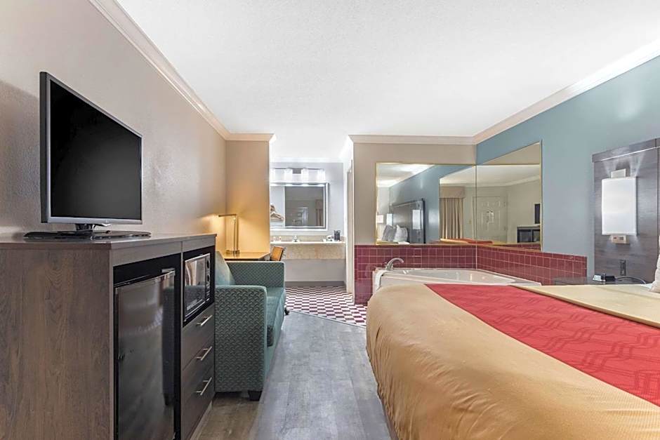 Econo Lodge Byron - Warner Robins