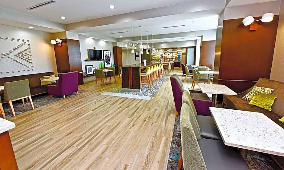 Hampton Inn By Hilton Kirksville MO