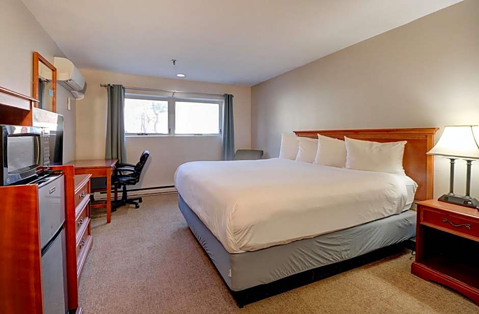Anchorage Inn and Suites