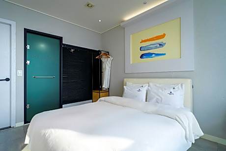 Deluxe Ocean View Double Room