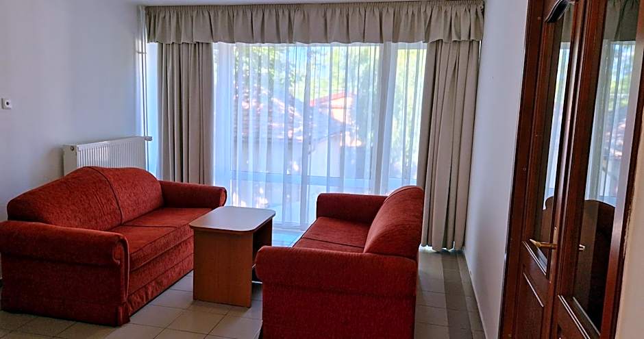 PSZ Hotel Beach Földvár