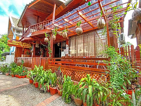 Soutikone1 Guesthouse