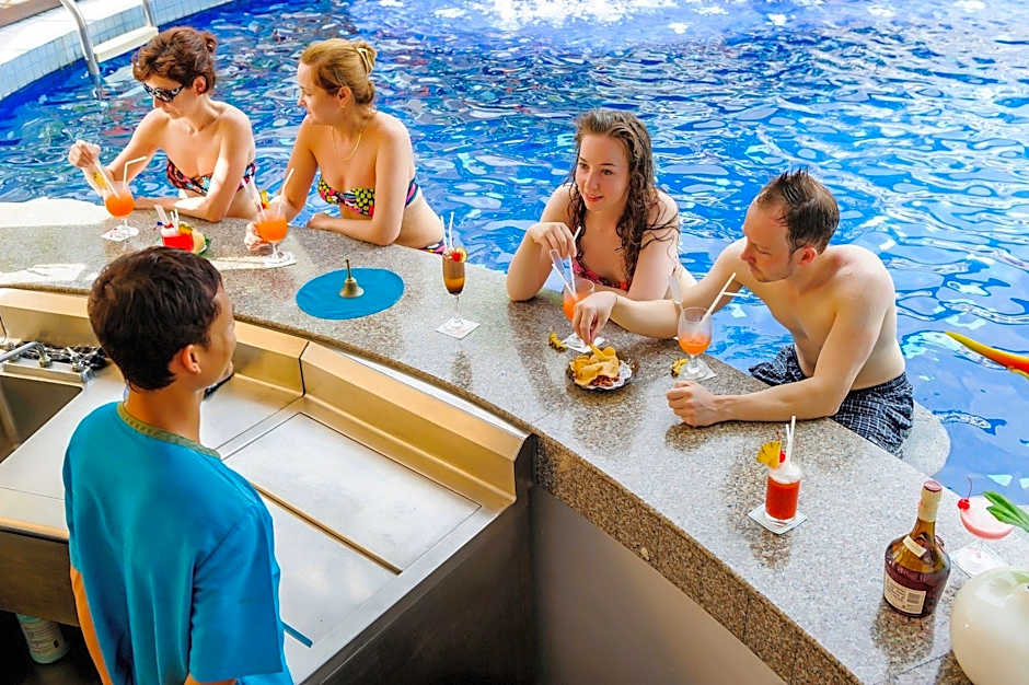 Andaman Seaview, Karon Beach - SHA Plus