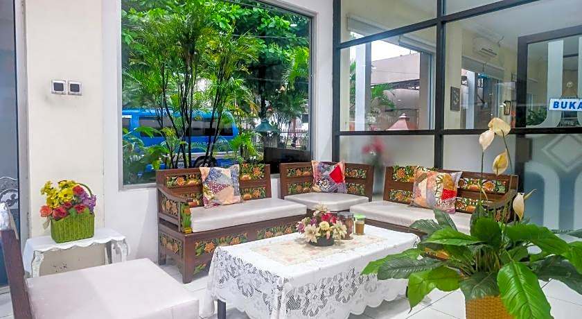 OYO 92454 Griya Raharja Guest House Syariah