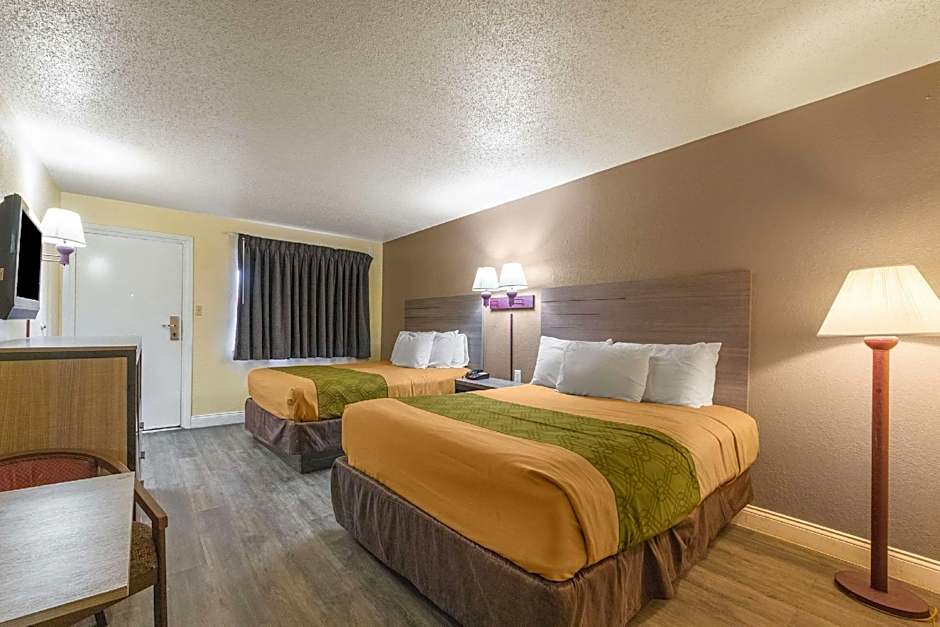 Econo Lodge San Marcos