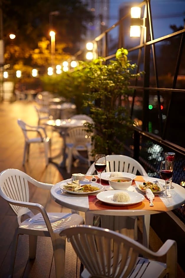 Anya Nana @ Sukhumvit - Bangkok (SHA Plus)