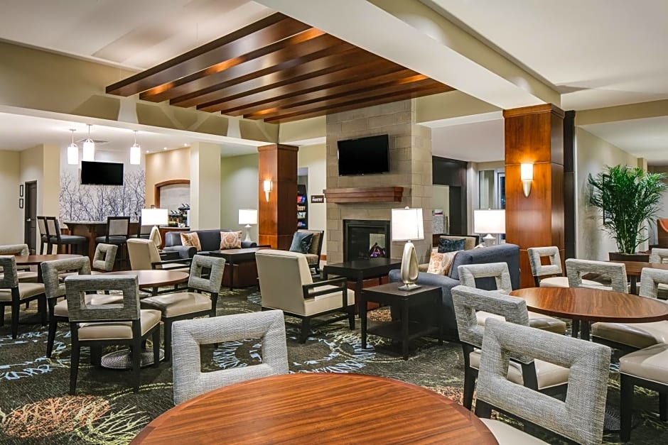 Staybridge Suites Des Moines Downtown