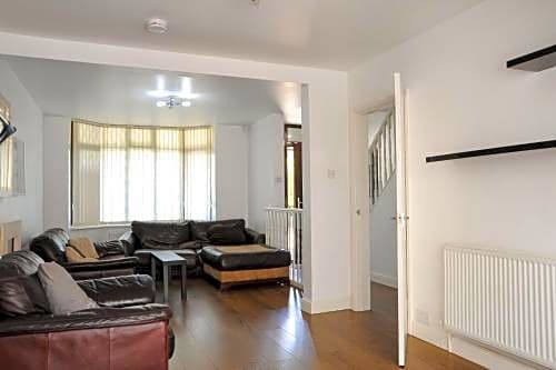 Coventry Deluxe Rooms