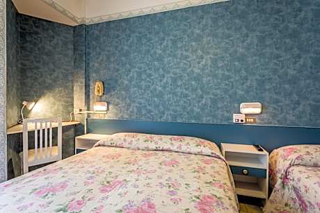 Single Room with Balcony