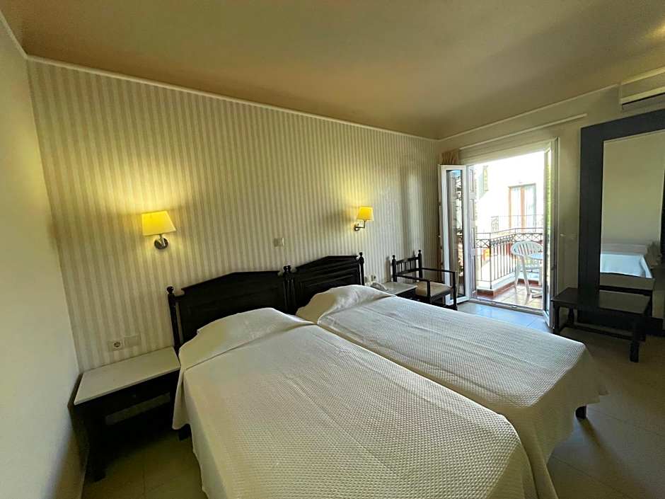 Zdjęcie 1 z 6 — Superior 2 Beds
