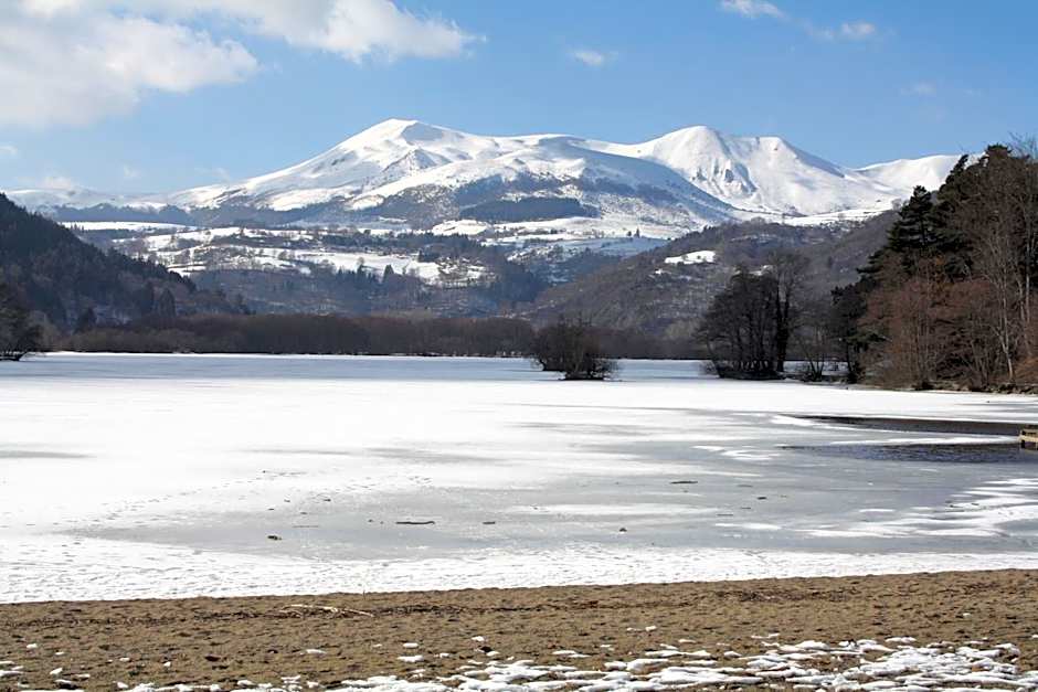 Hôtel Restaurant Le Grillon
