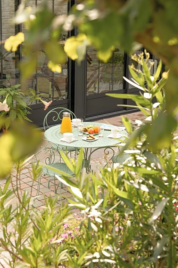 Les Glycines de Monchy- Chambres d'hôtes