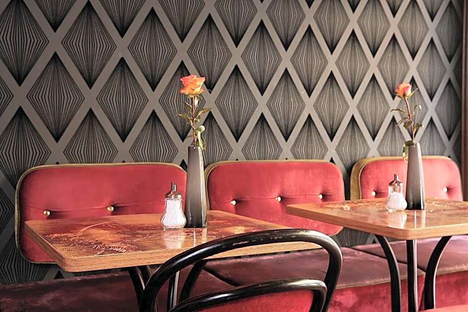 Hotel Lux