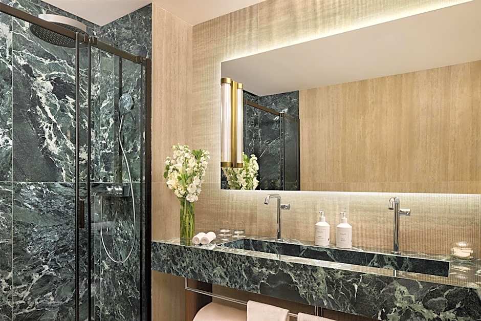 NH Collection Milano President