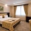 Premier Hotel