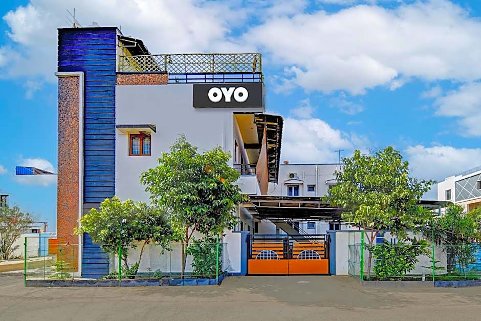 Hotel O SMS HOMES