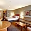 Ramada by Wyndham Ponoka