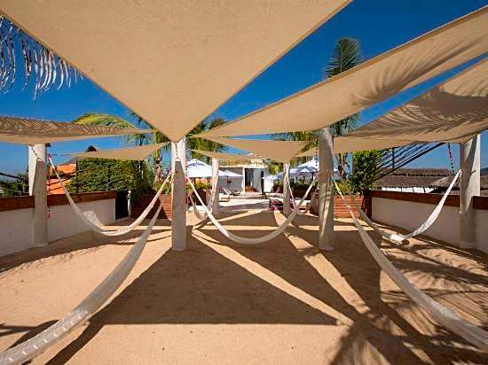 Sayulinda Hotel
