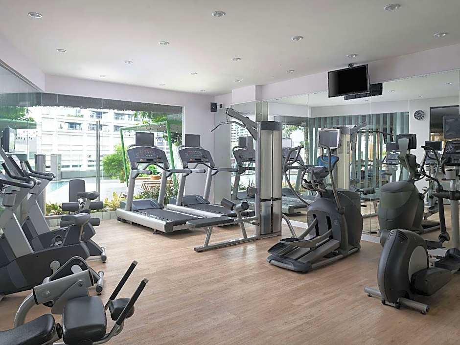 Novotel Bangkok Platinum Hotel