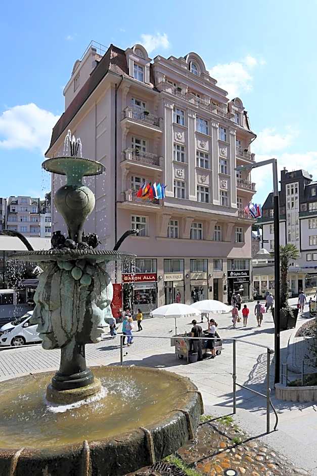 Art Deco WOLKER by ASTORIA Hotel & Medical Spa